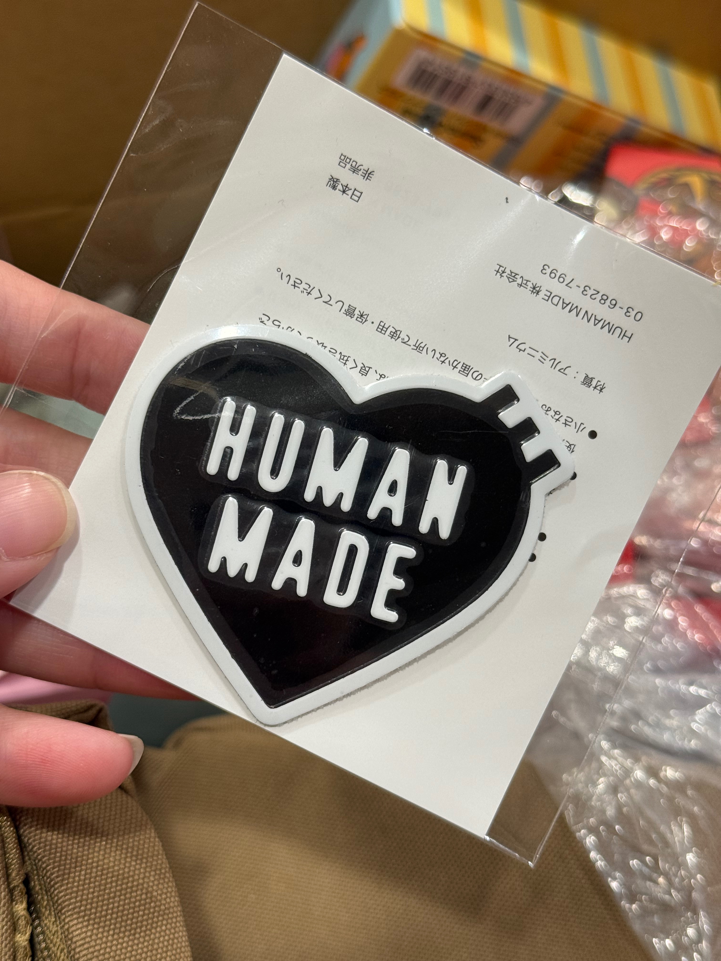 Human made貼紙