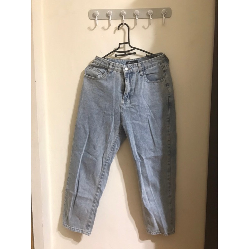 QUEENSHOP 基本百搭 牛仔褲 AB褲 淺藍 L號
