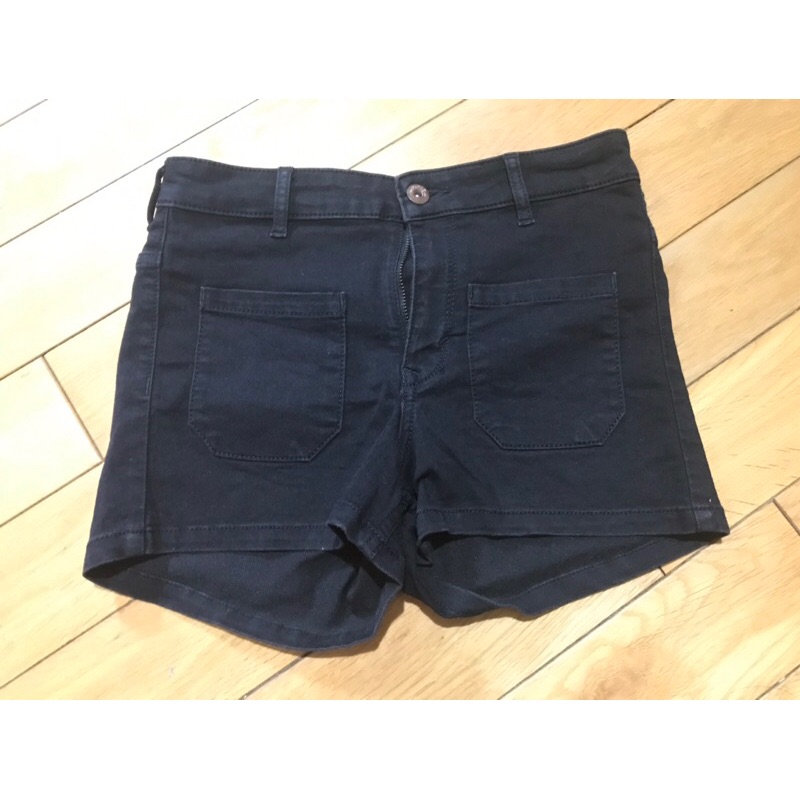 H＆M 黑色 短褲 熱褲 S號 合身