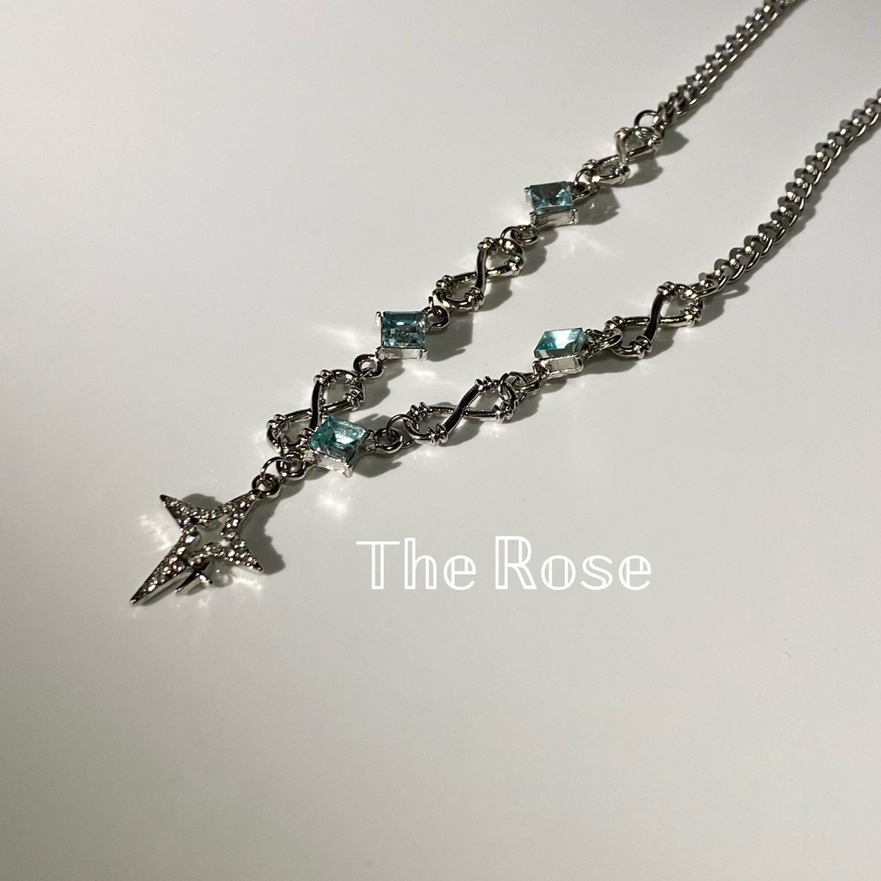 『沁色』項鍊 設計感星芒設計淺藍鋯石鋼鈦鎖骨鏈 鋼鈦項練 N0048