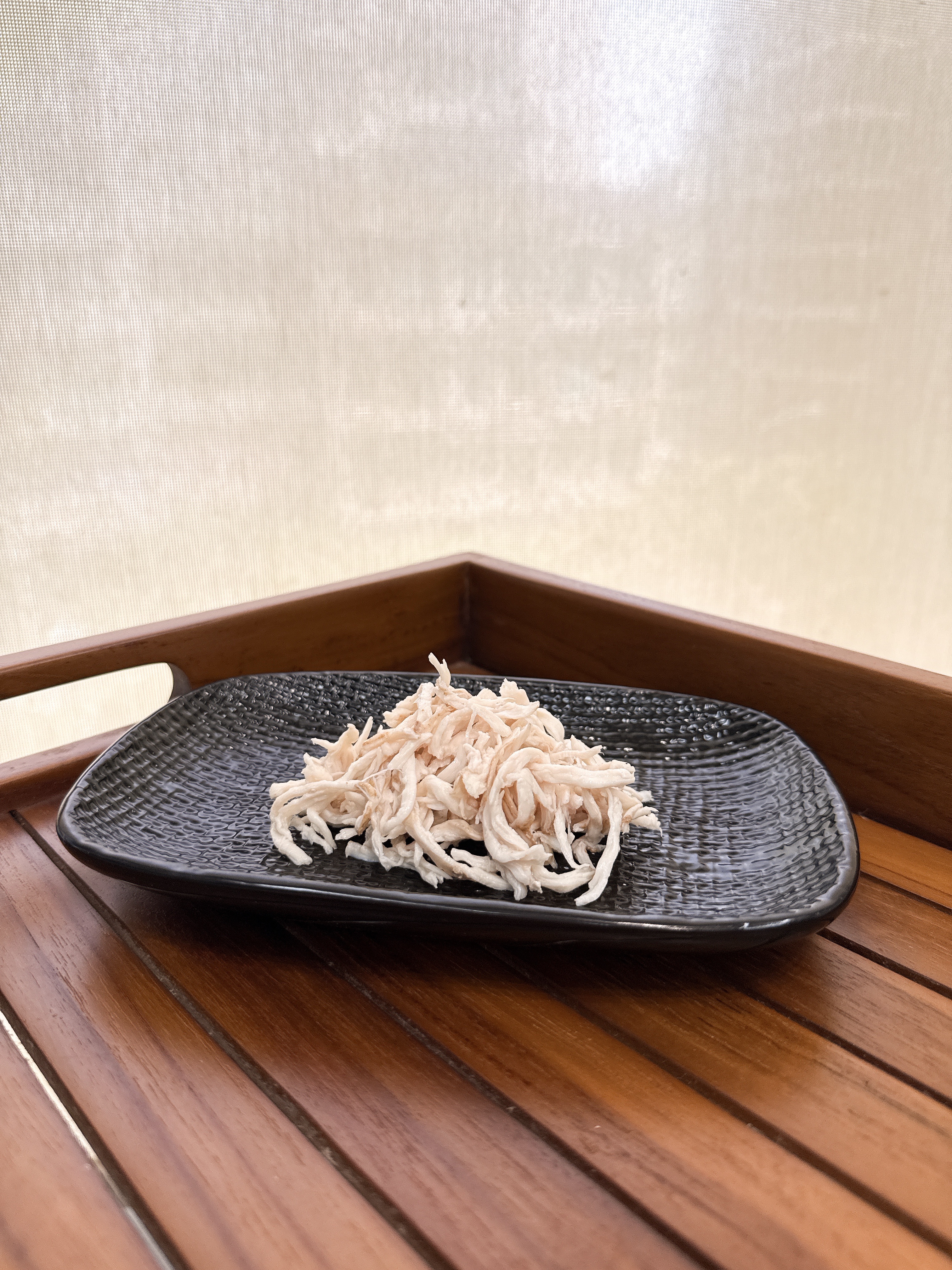 青花椒鹽舒肥雞絲