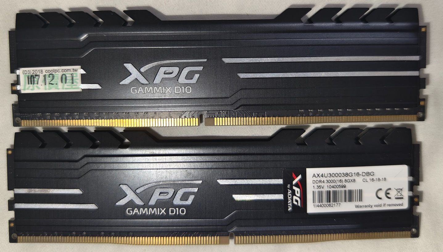 XPG D10 DDR4-3000 8GB*2
