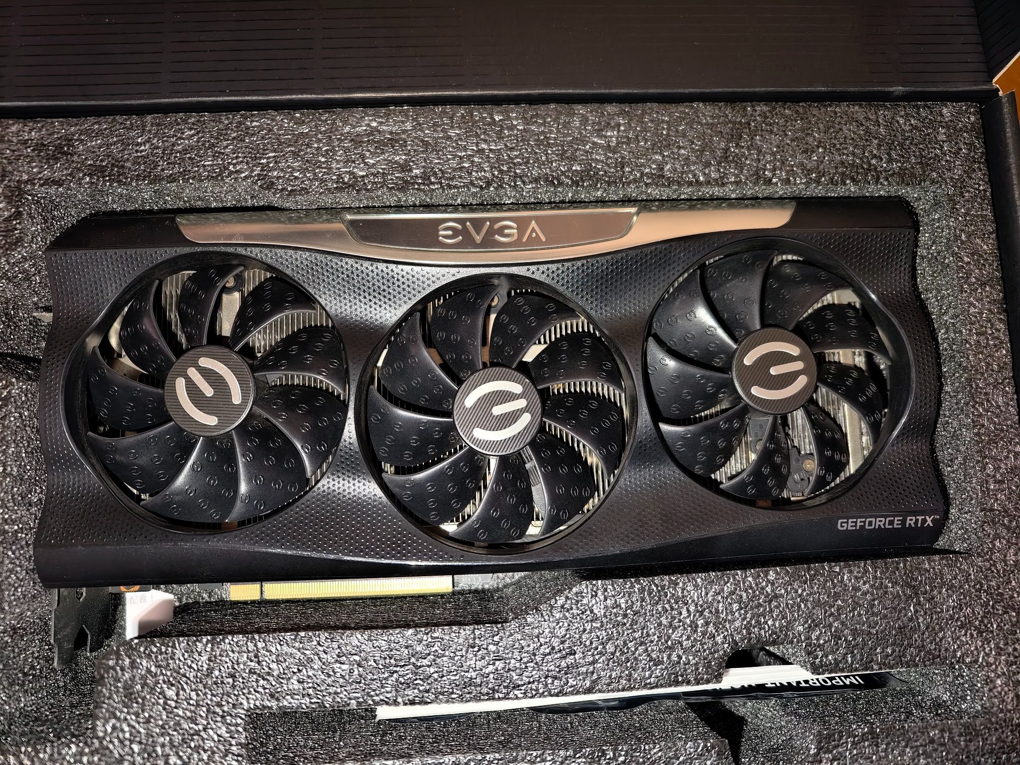 EVGA RTX 3090 FTW3 ULTRA 先看描述