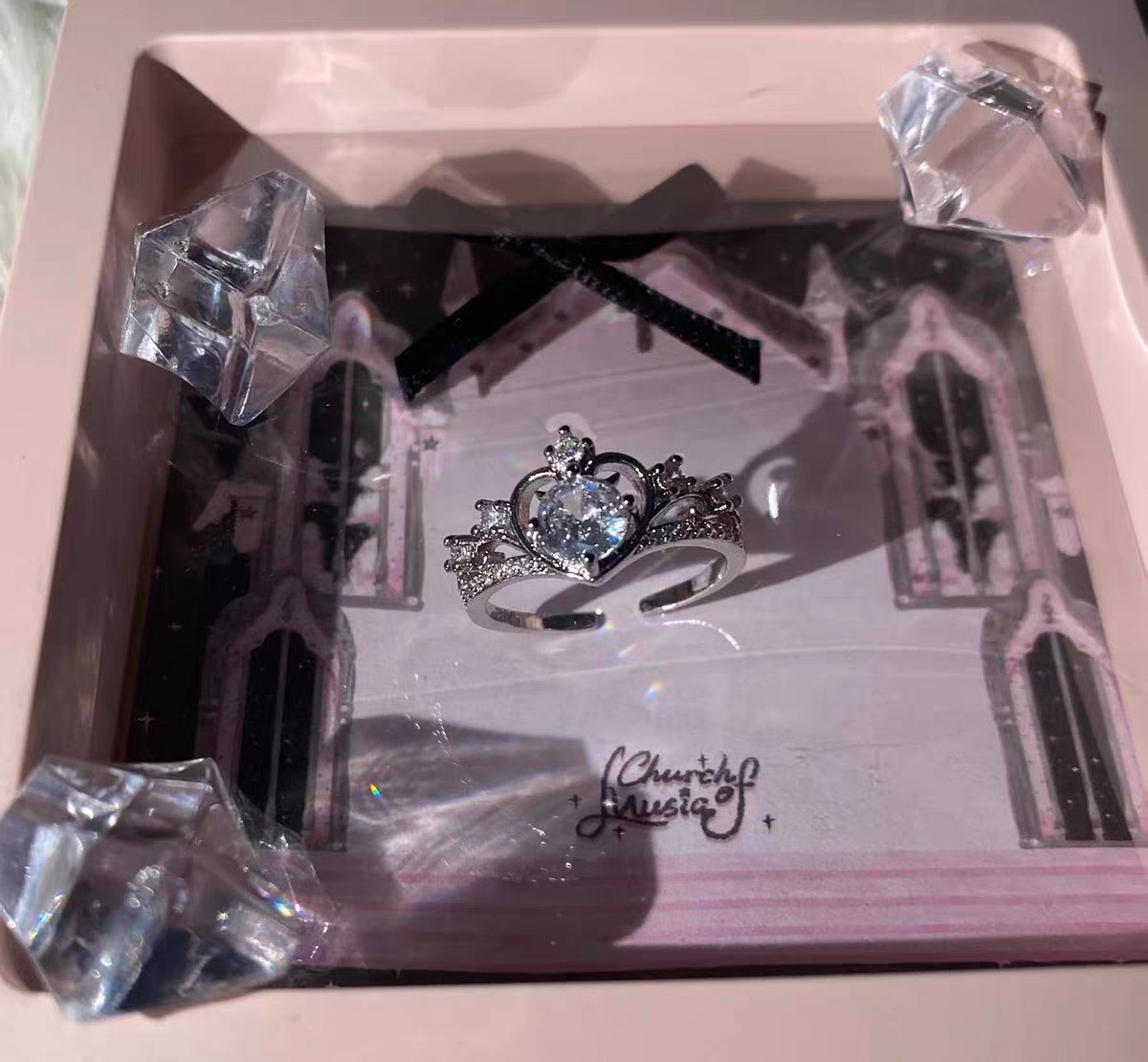 蕾蕾皇冠愛心水鑽戒指