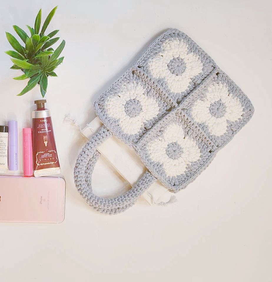 氣質淺灰白「小花方提包」