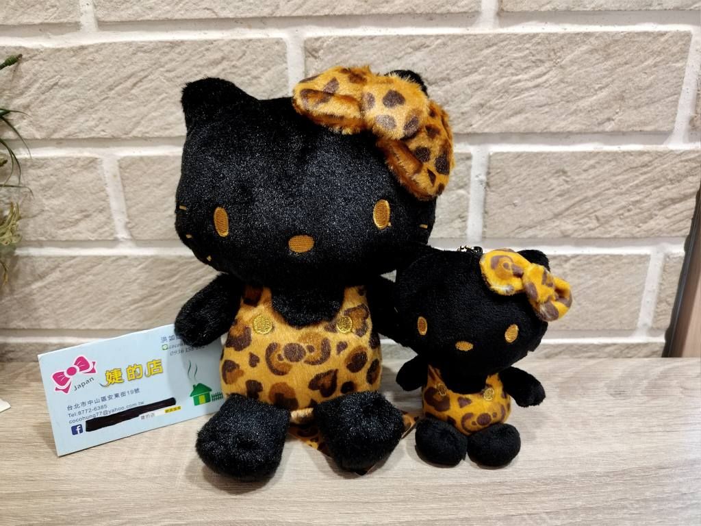 Sanrio黑色Kitty豹紋系列玩偶 吊飾
