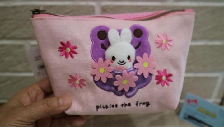 2025 pickles the frog泡菜蛙 青蛙 ＆小白兔 小鳥化妝包