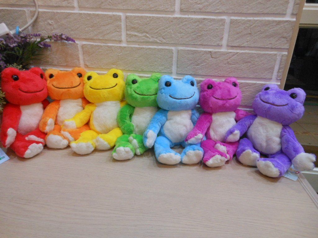 pickles the frog青蛙玩偶（彩虹七色）