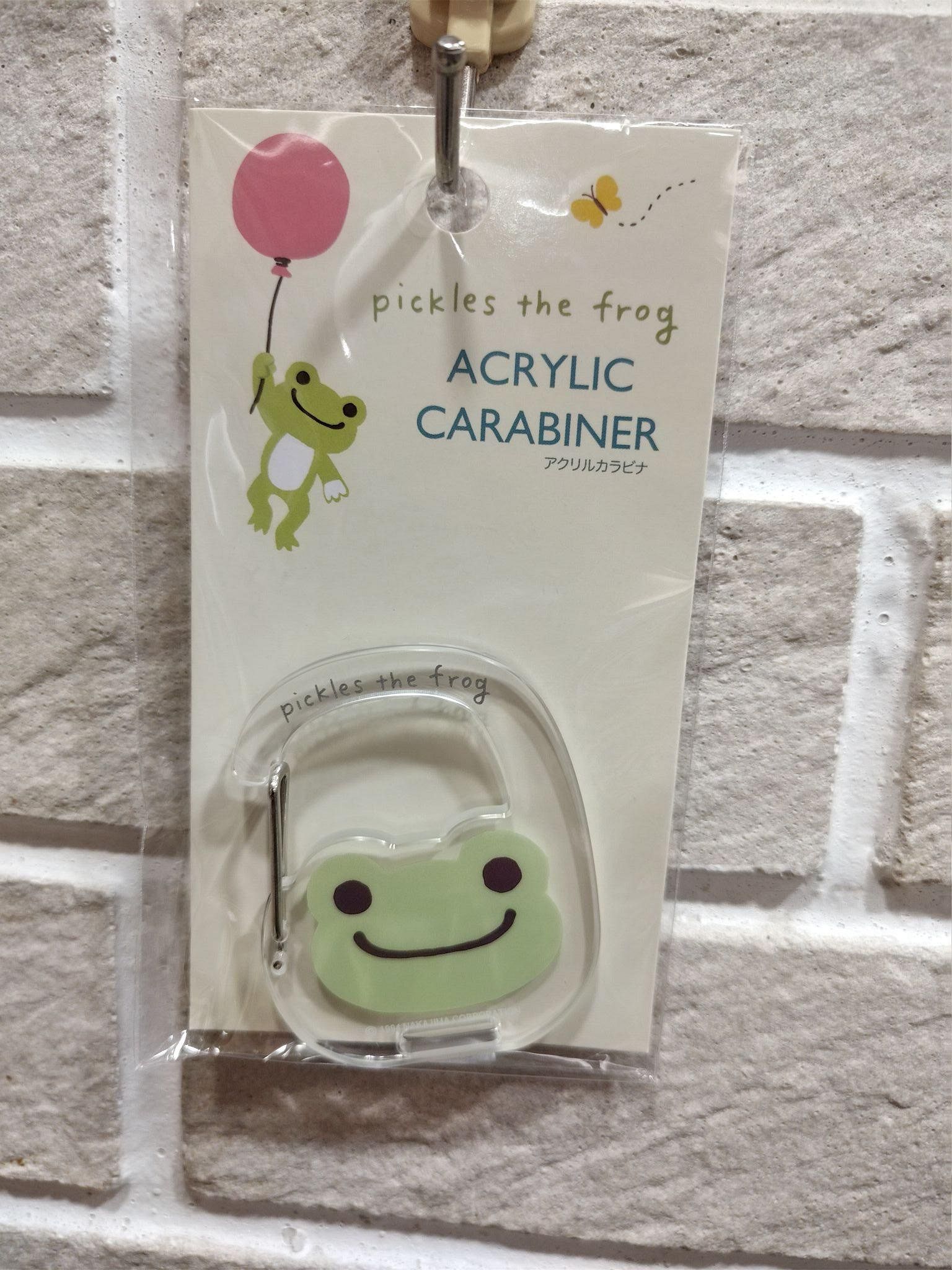 pickles the frog青蛙 泡菜蛙壓克力登山扣