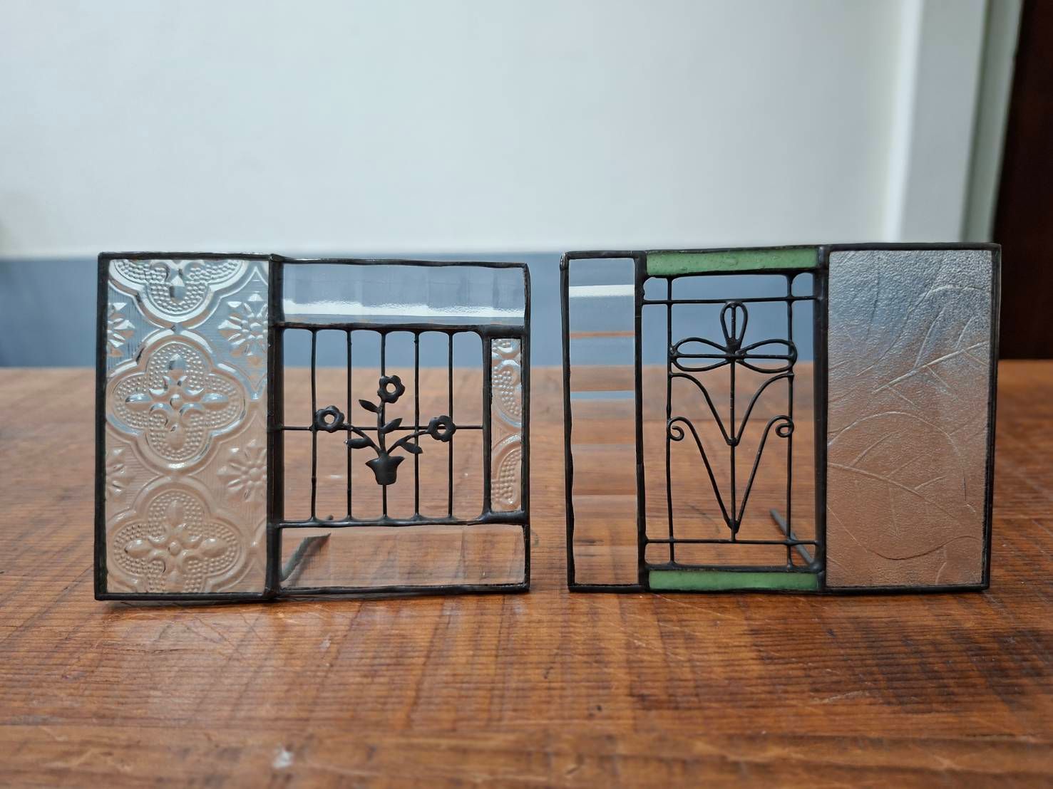 necco鐵窗花玻璃作品（災後重建支援作品）