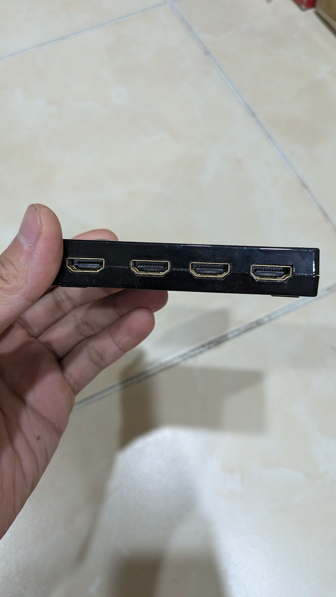 iBUFFALO bsak301 緊湊型3端口HDMI切換器 （3進1出）