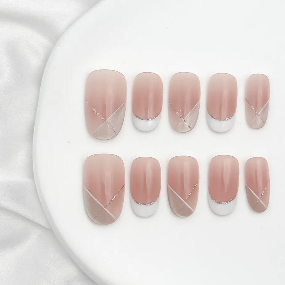 中橢圓甲｜長度適中