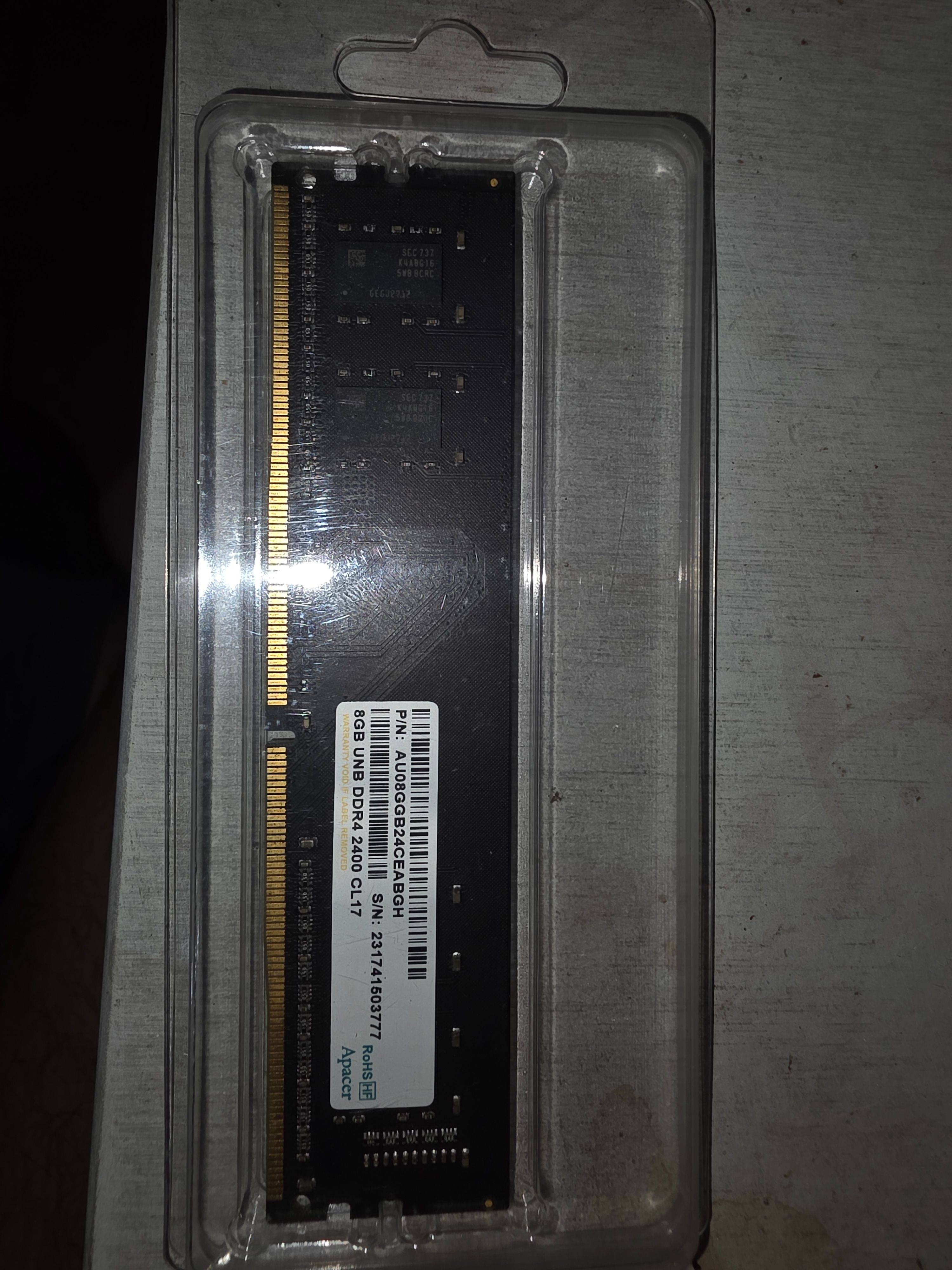 Acer D4 2400 8G RAM