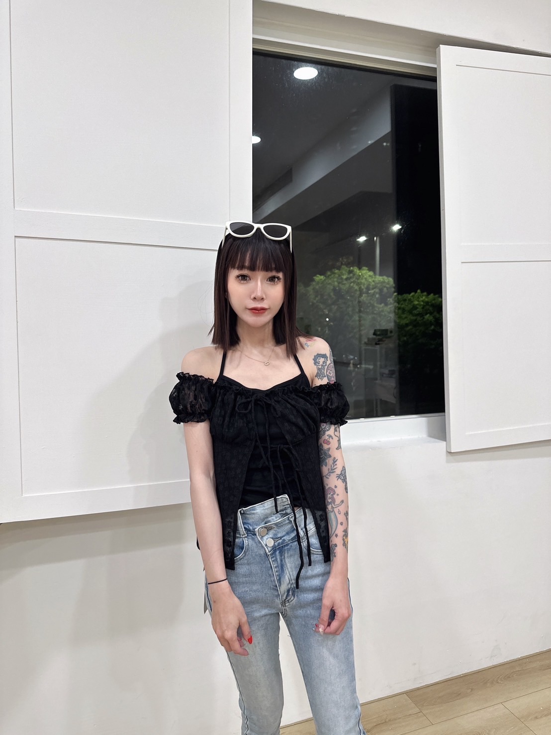 Y2K又甜又辣蕾絲綁結假兩件式