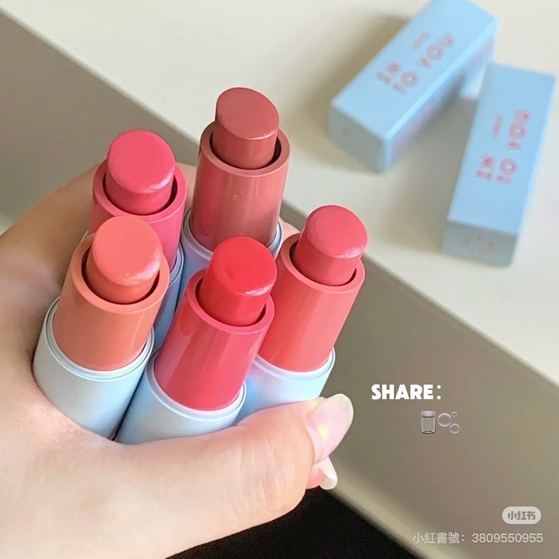 INTO YOU多用棒水光棒🫙🫧夏日氧氣感🏝️輕薄口紅唇膏腮紅膏