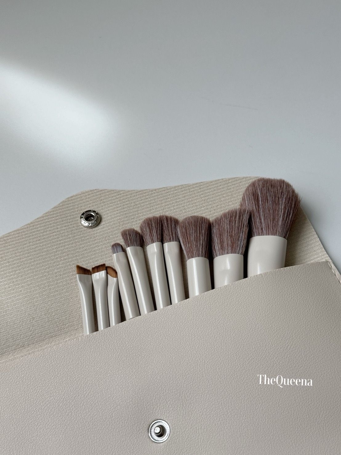 奶油系柔軟刷具組🐰🤍十支刷 刷毛超軟 附收納包！