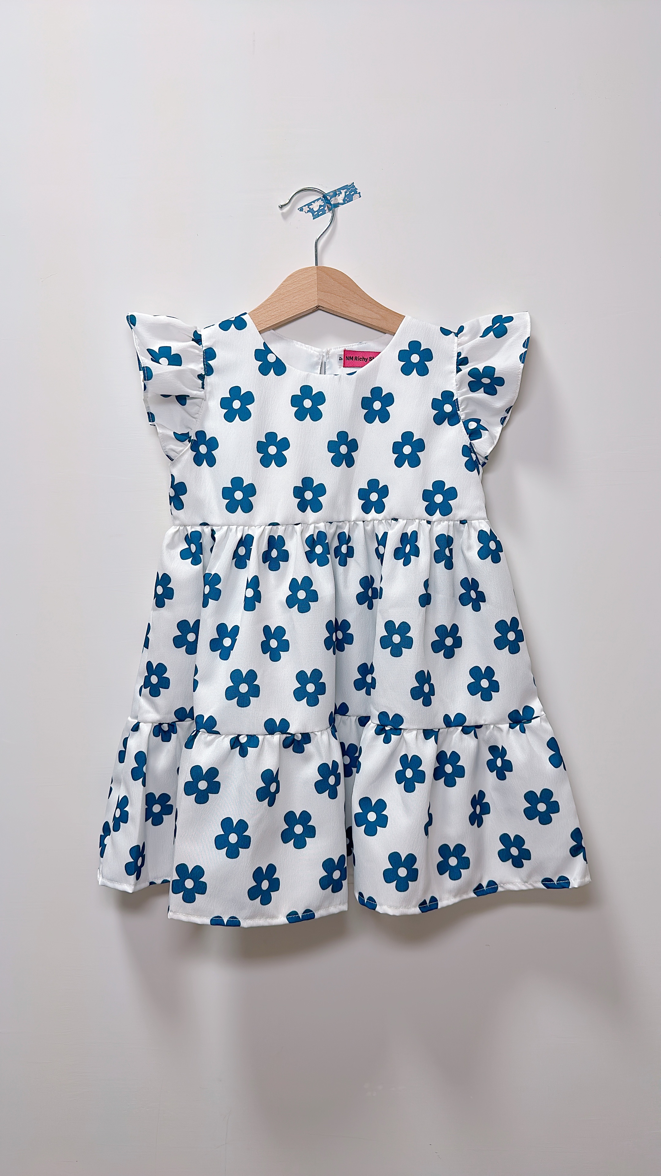 白底小藍花洋裝