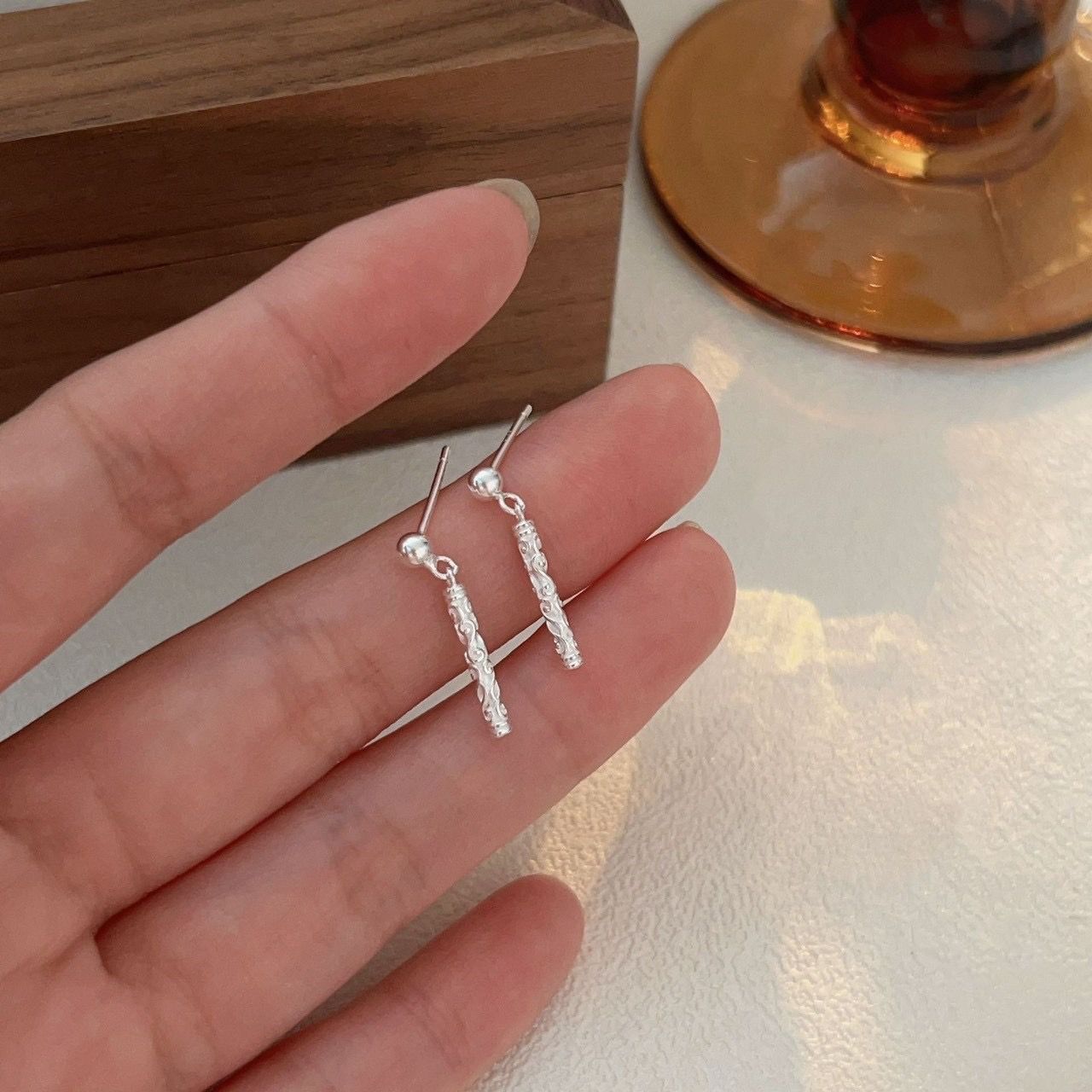魚飾_純銀簡約細棒耳環  預購