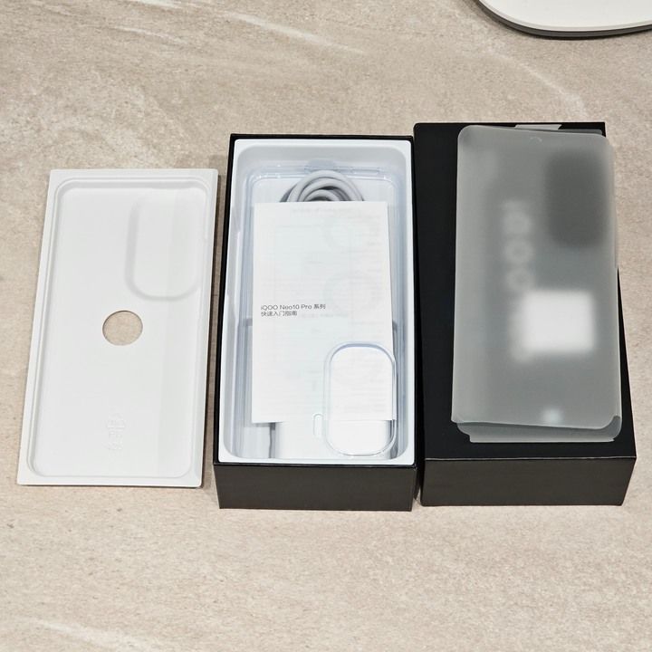 IQOO Neo10 Pro 天璣9400 12+256G白