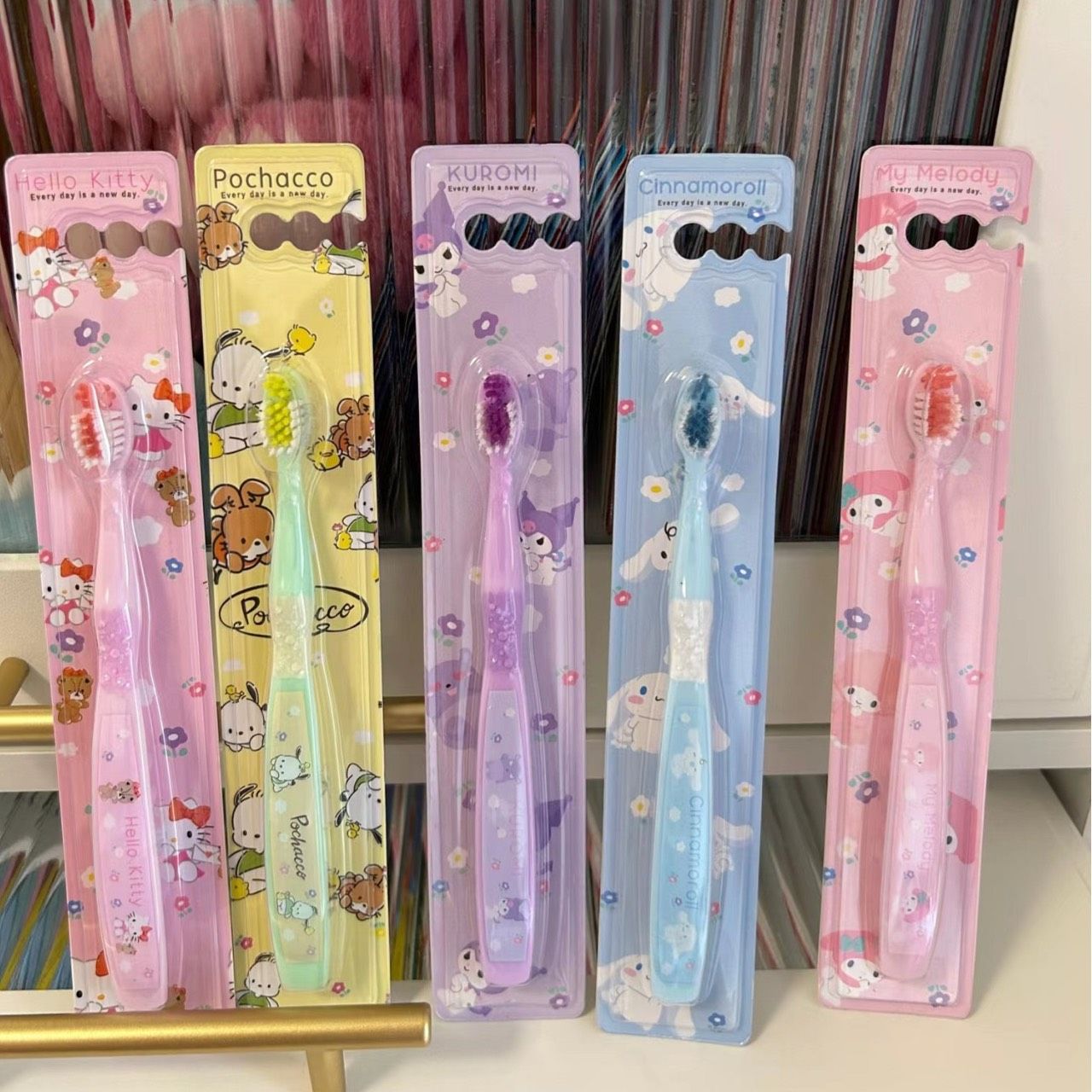 🌟三麗鷗人物牙刷｜每天刷牙都要萌萌der✨快速出貨