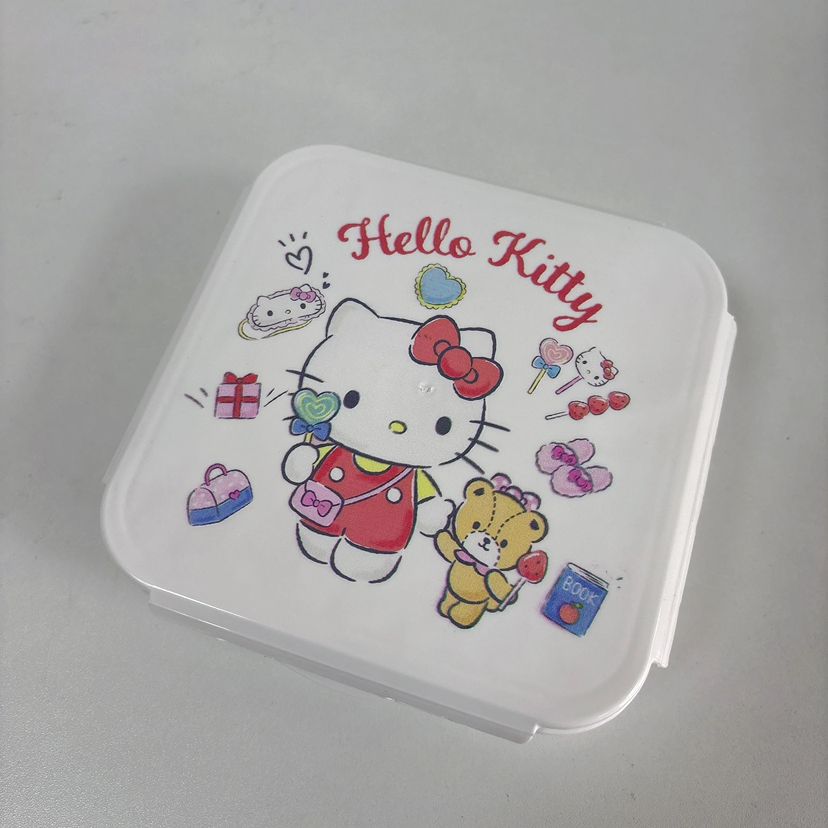 【Sanrio】保鮮盒🎀開冰箱就被療癒～不買的話…Kitty要生氣了哦！😤快速出貨