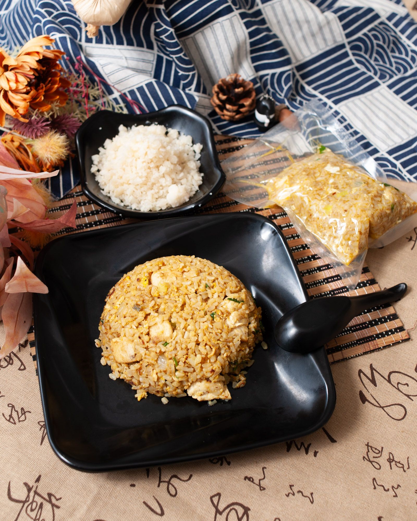 咖哩雞肉花椰菜米炒飯（70%花椰菜米）