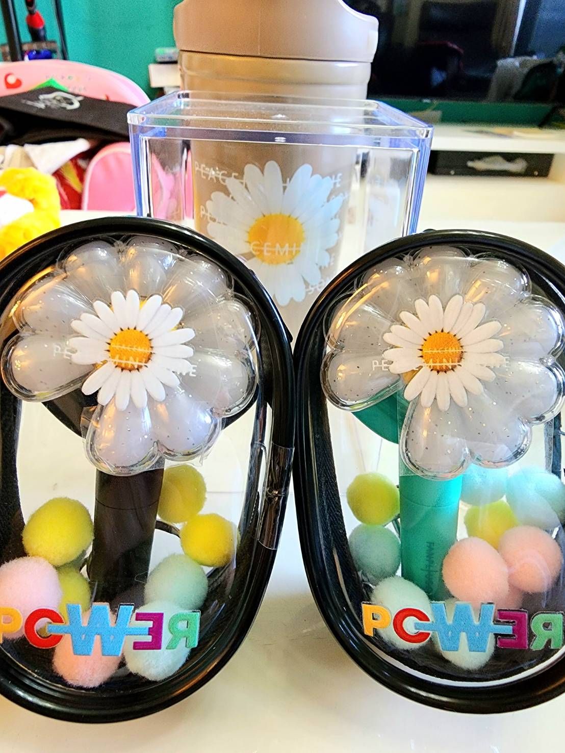 👑✨ G-DRAGON 權志龍 小手燈雛菊透明包 ✨👑（不含小手燈）（現貨）