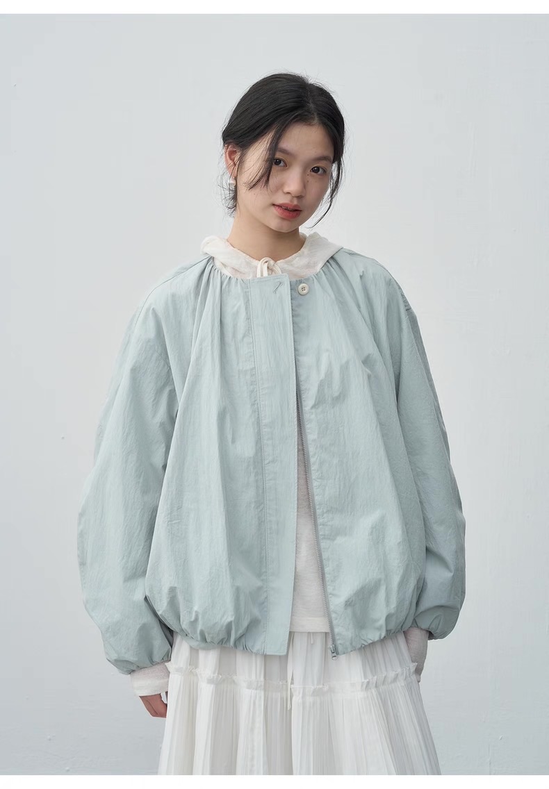 ꕤ⋆.˚  純白色/海鹽藍 復古外套