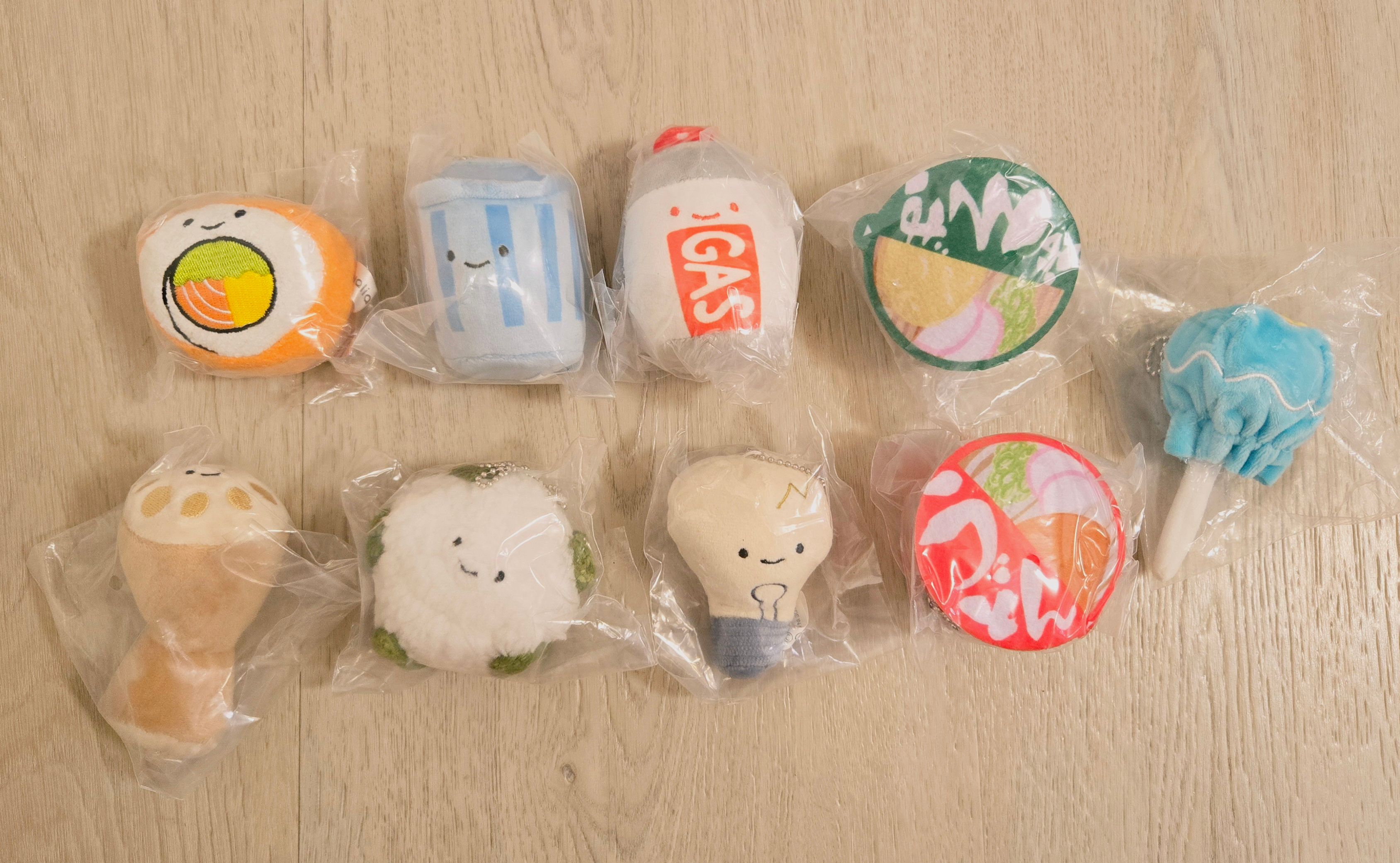 扭蛋｜Qualia niccolino （ ‧ _ ‧ ）豆豆眼絨毛娃娃吊飾