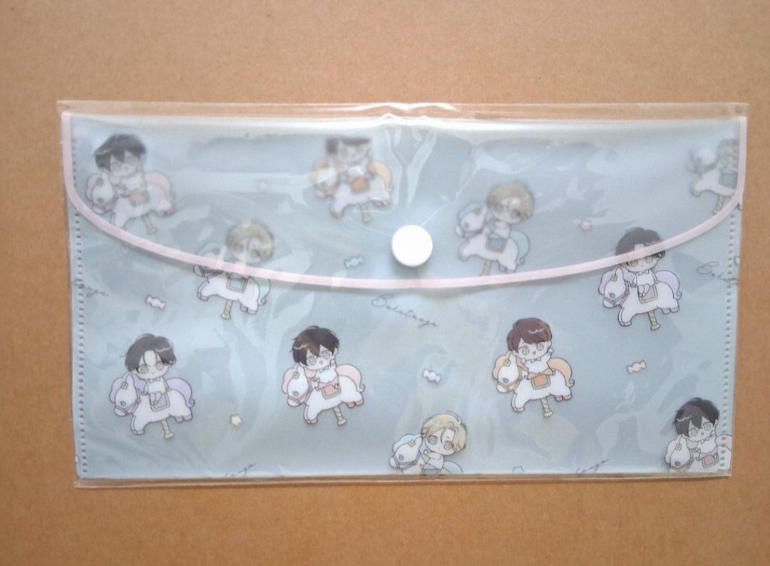 あらた六花 簽名組周邊