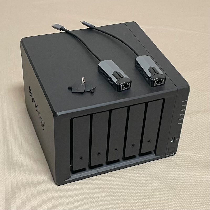 Synology 群暉 DS1520+ 記憶體已加到 20GB，功能正常，包含電源和外紙箱