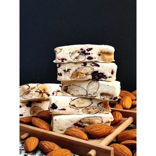 ✨蔓越莓杏仁軟質牛軋糖✨