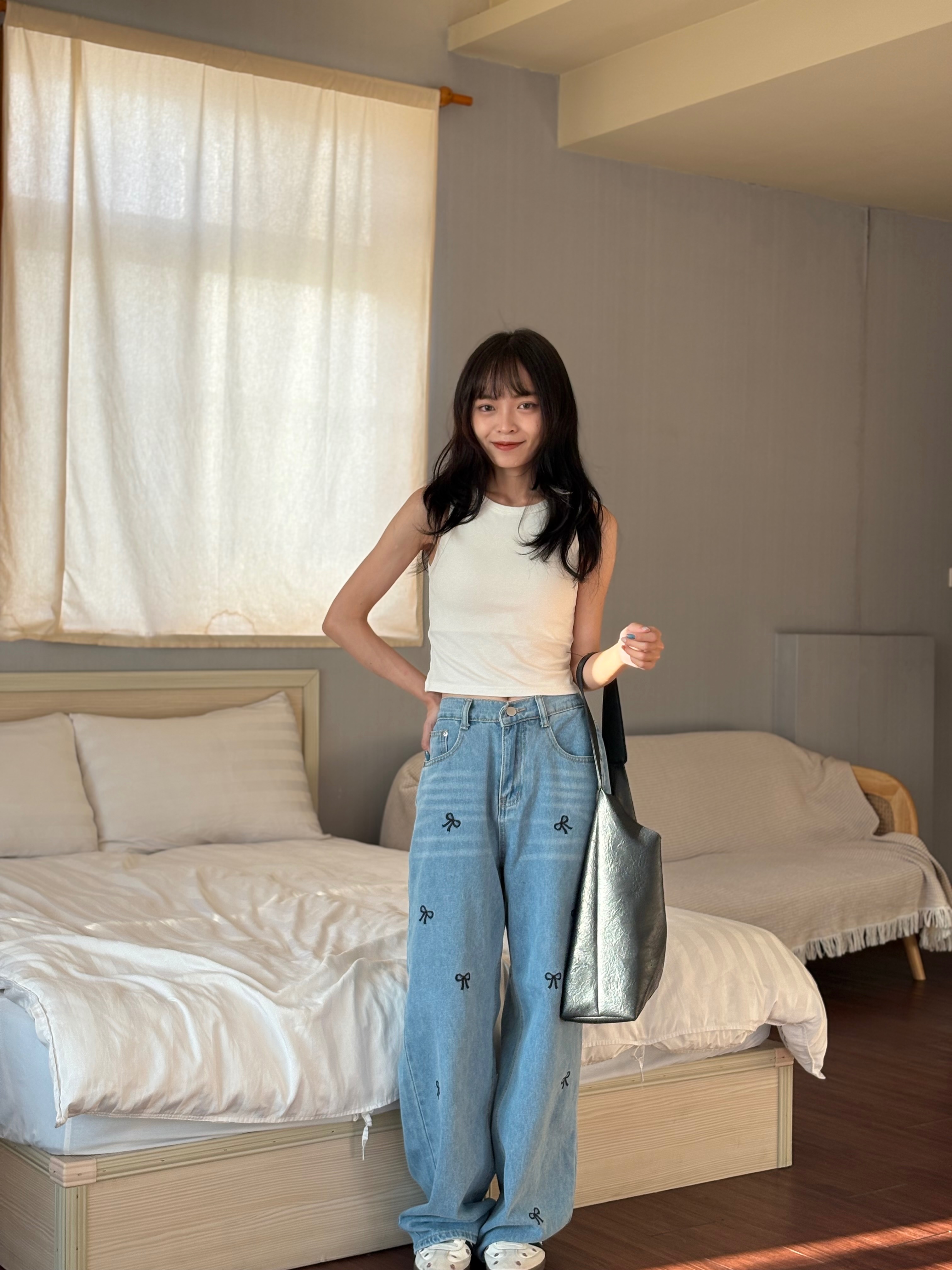 ＼小編激推/ 後鬆緊寬直筒牛仔褲