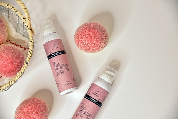 嫩白保濕秘密花園潔淨慕斯