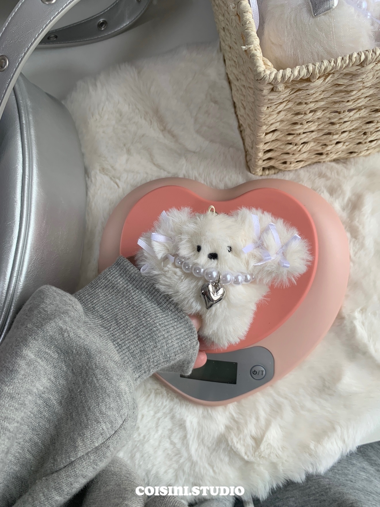 歐膩的緞帶小狗🎀 小眾款 包包掛件 手工珍珠小狗 愛心 掛件吊飾