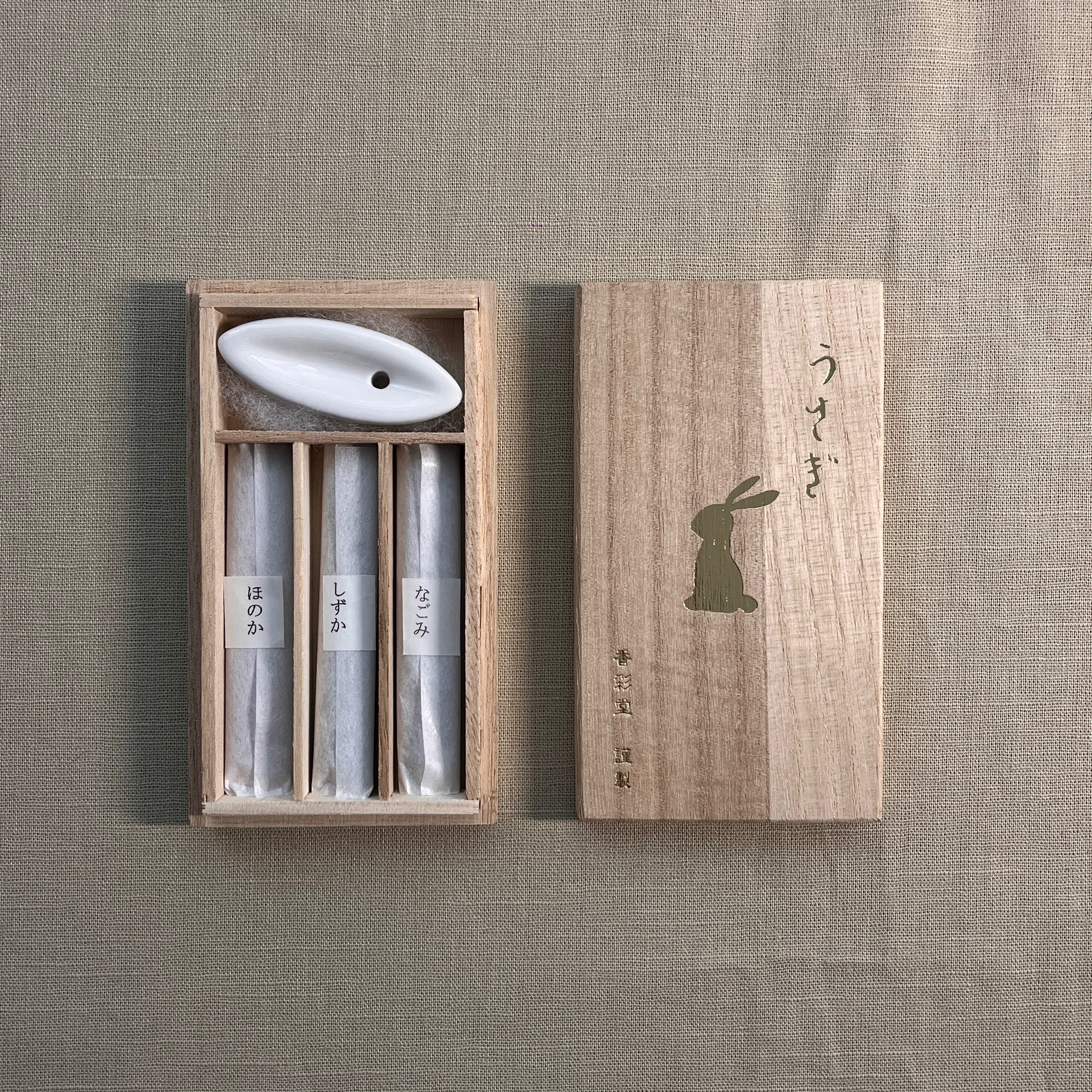 香彩堂 うさぎ兔子三種類線香（附香座）