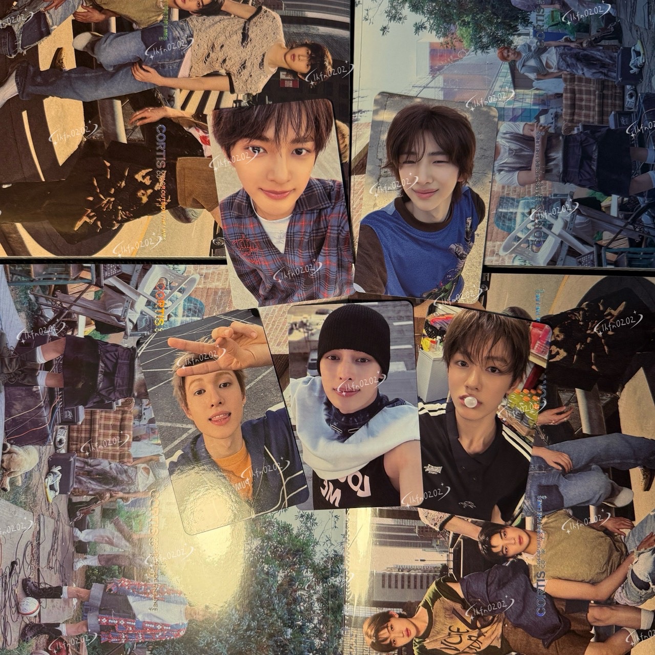 CORTIS第一張迷你專輯「COLOR OUTSIDE THE LINES」+br 特典