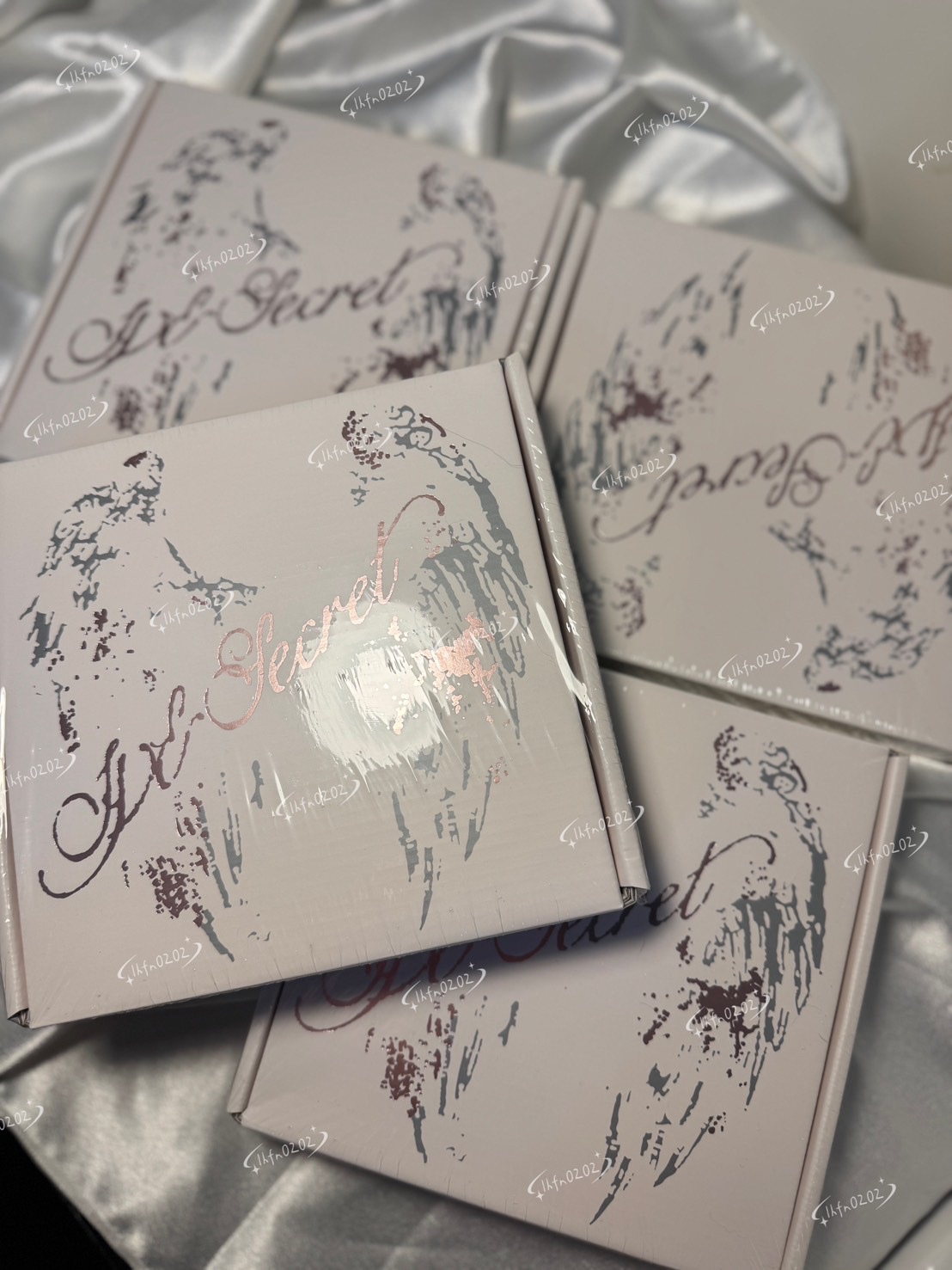 IVE 第四張迷你專輯 : IVE SECRET （LOVED IVE Ver.）