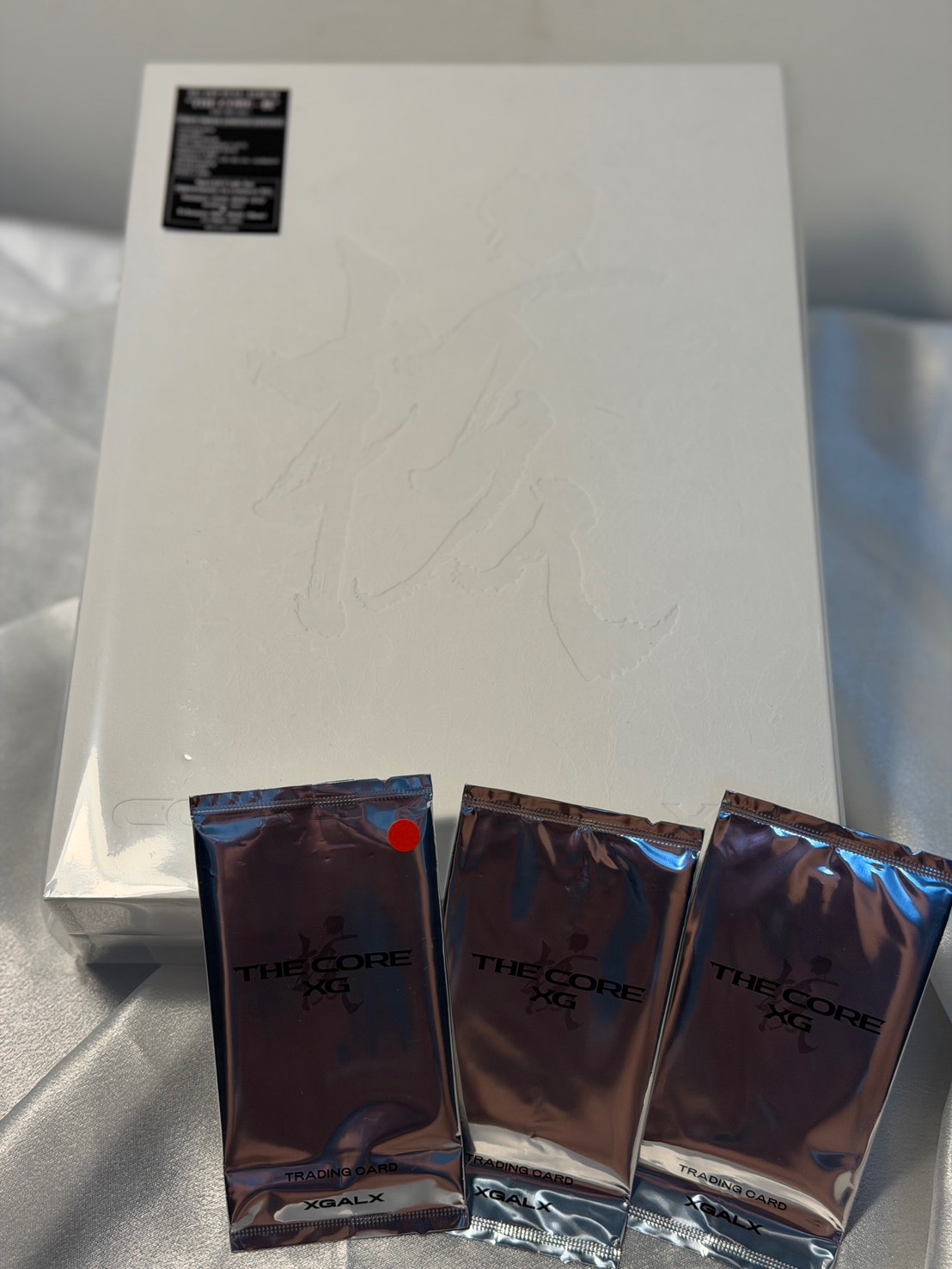 XG專輯＋塔店隨機特典