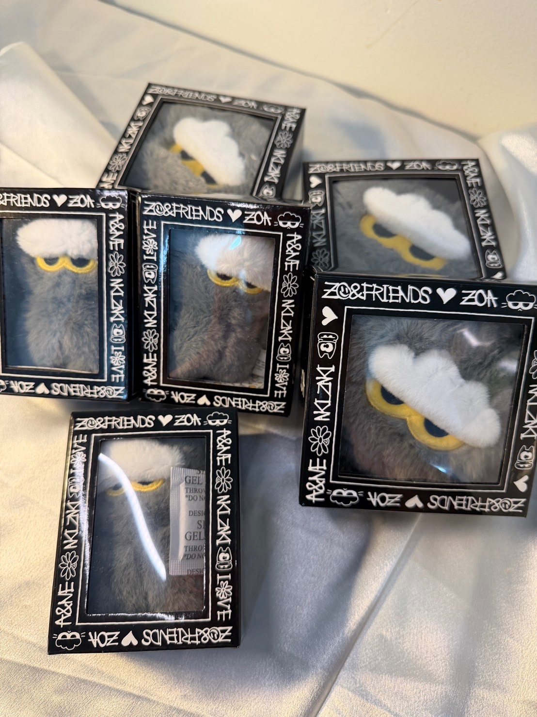 （現貨）ZO＆FRIENDS 吊飾、零錢包、中娃