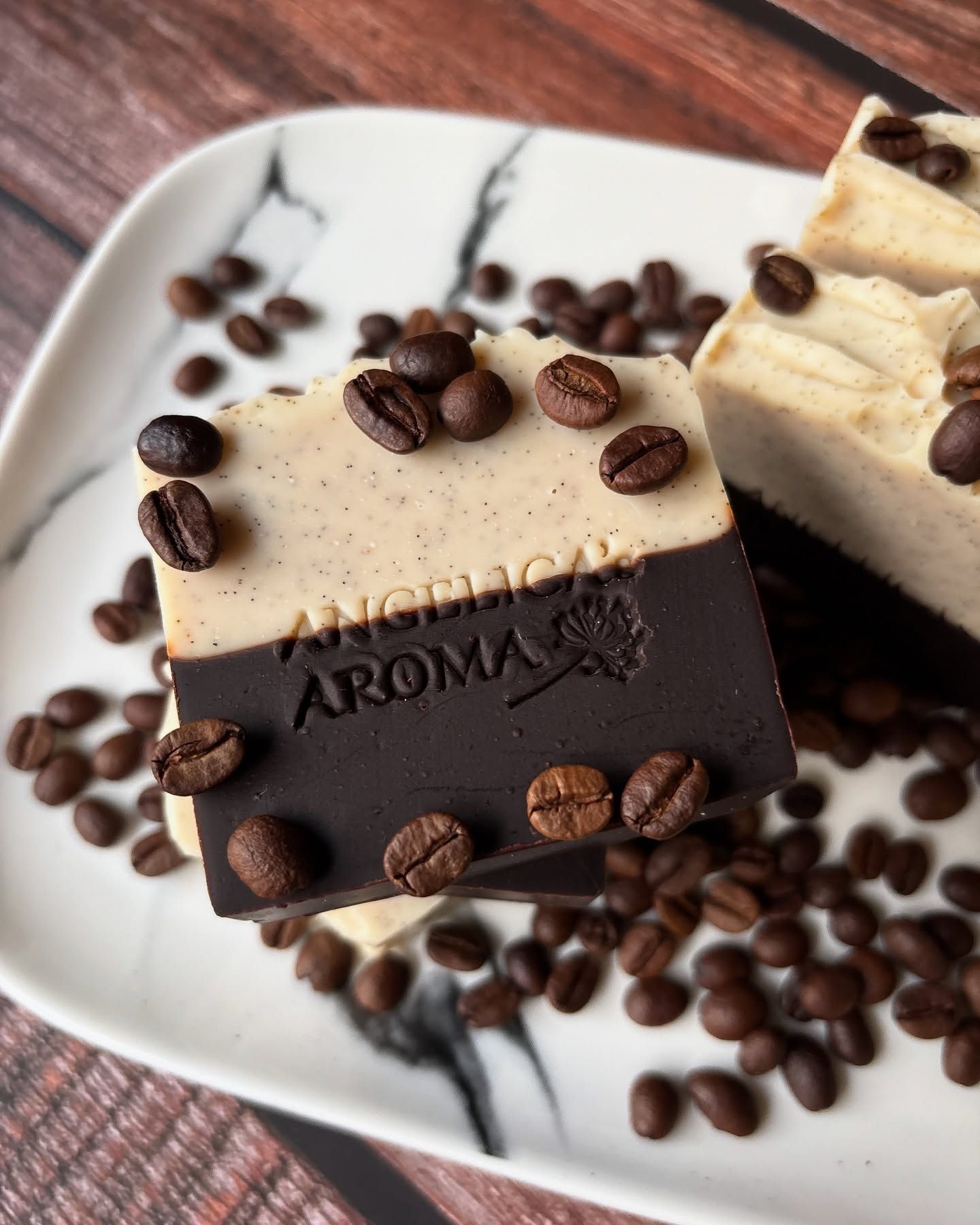 香草可可咖啡皂 / Vanilla， Cocoa Butter ＆ Coffee Soap