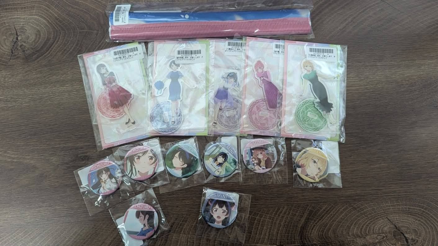 立牌、徽章、掛軸 套組