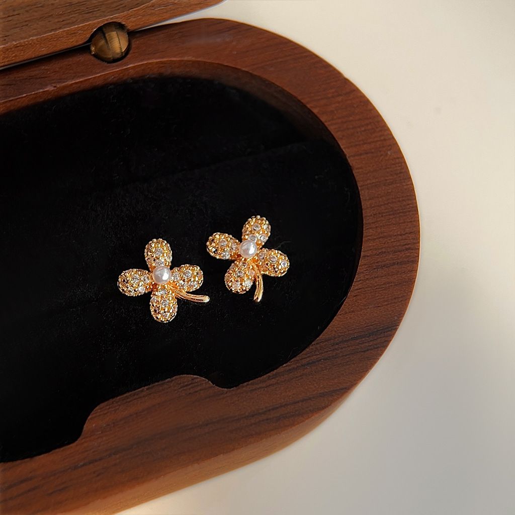 激推!!!【春光微語・迷你花朵鋯石耳環】925銀耳針