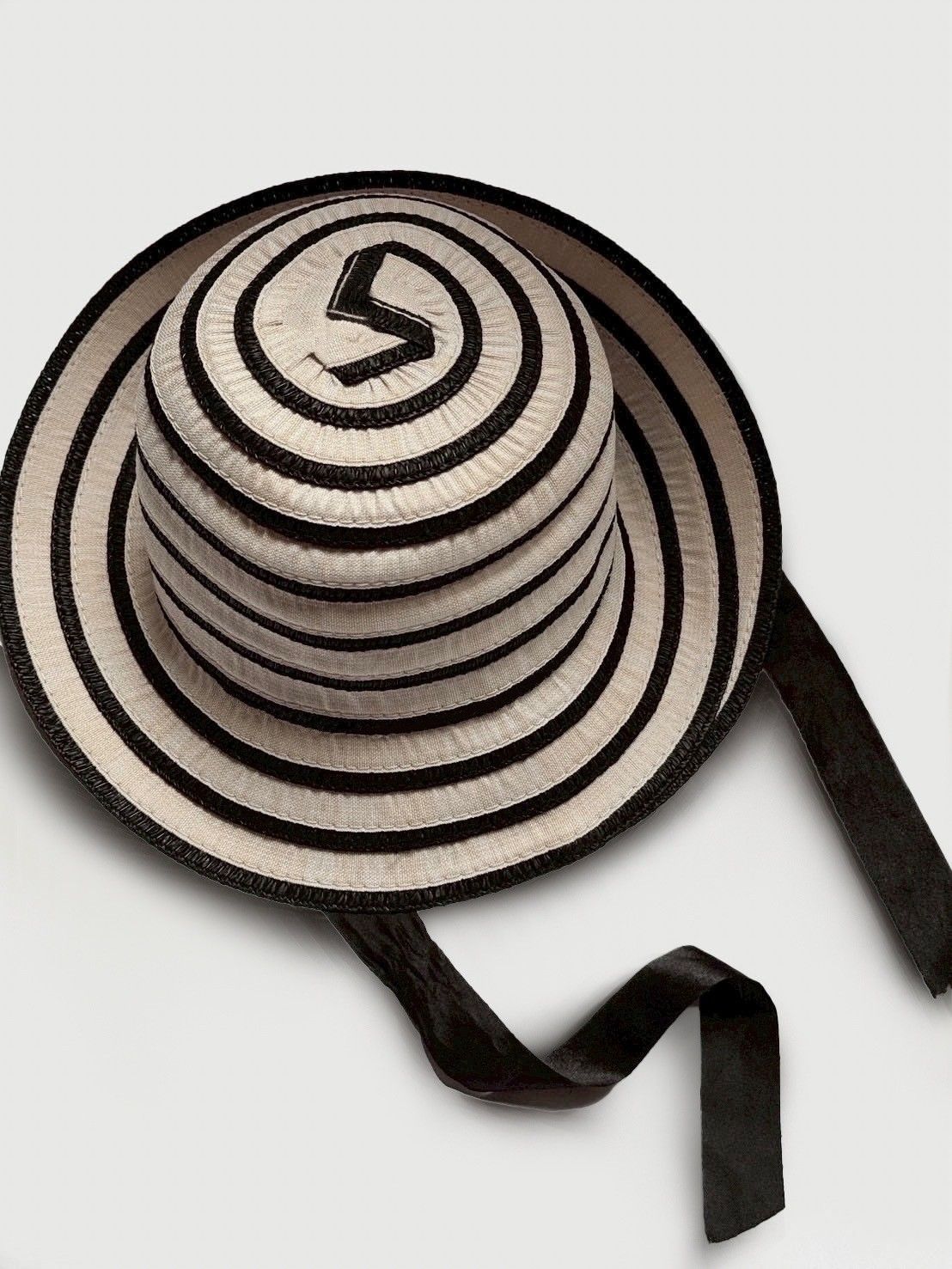 Luna 黑白條紋帽綁帶帽