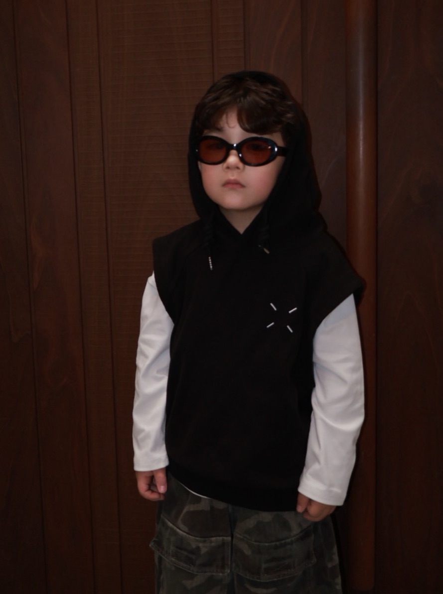 Urban Layer 無袖連帽背心