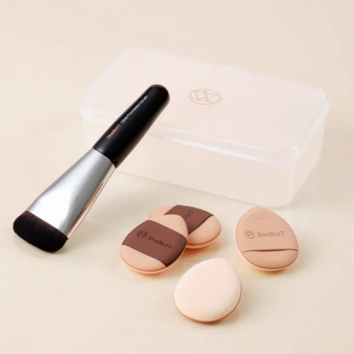 Studio17一字粉底刷＋迷你手指粉撲底妝套裝（附收納盒）