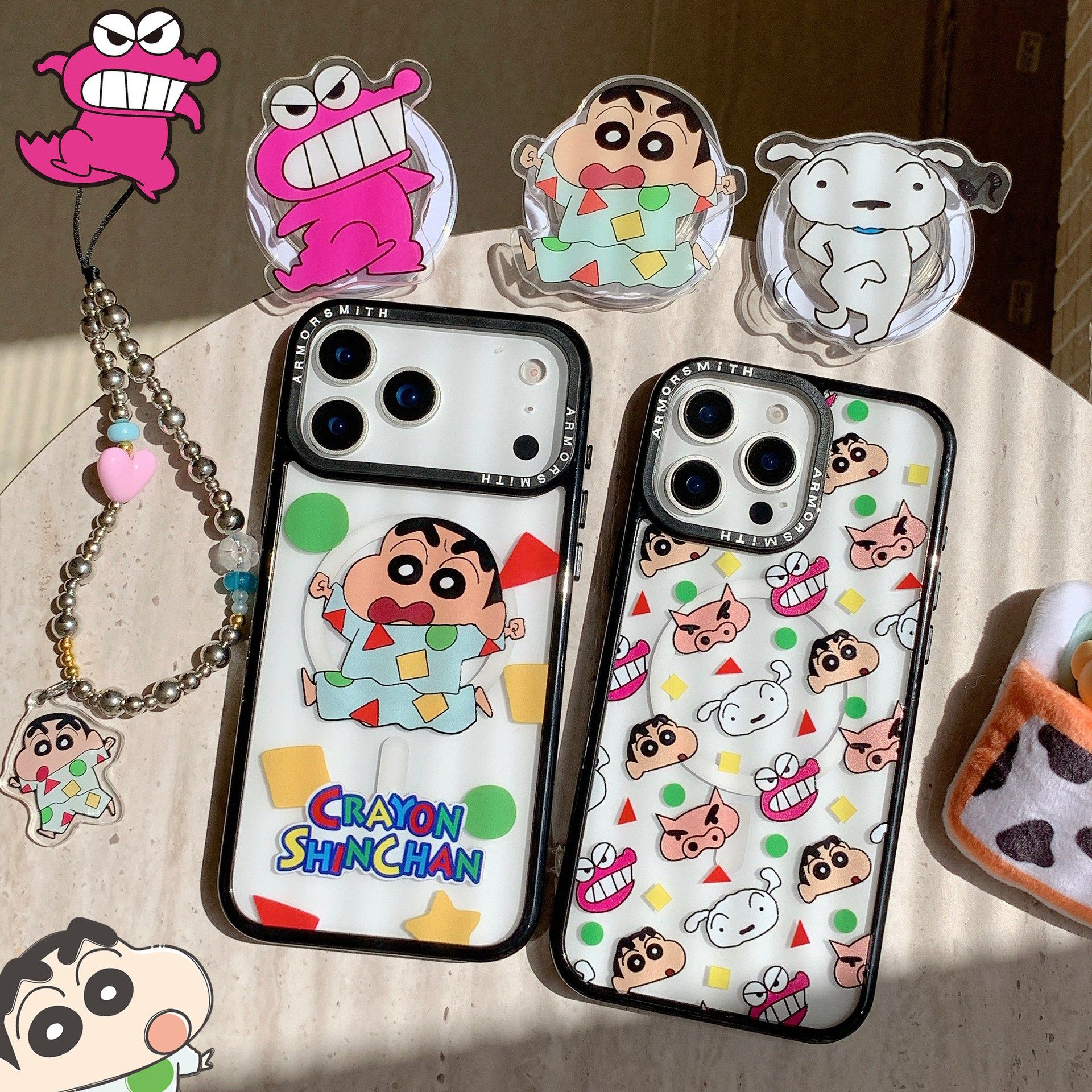11 p.m.| 可愛睡衣小新插圖 小新磁吸支架珠珠掛繩防摔黑邊iPhone手機殼（11-17有plus/16e/air