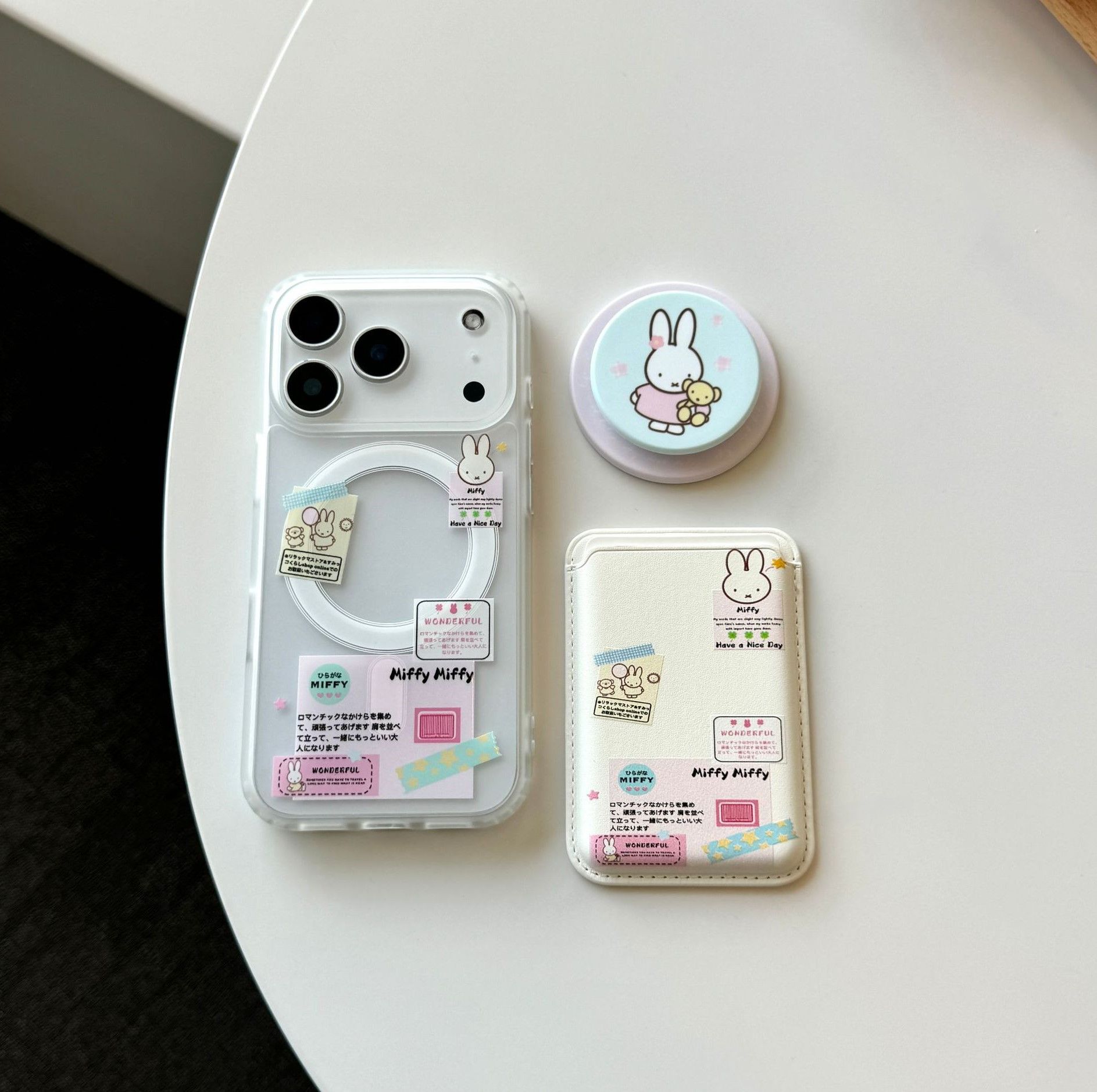 11 p.m.| 可愛兔子 米菲兔標籤插圖 親膚霧面磨砂 磁吸支架卡包 iPhone手機殼（14-17）