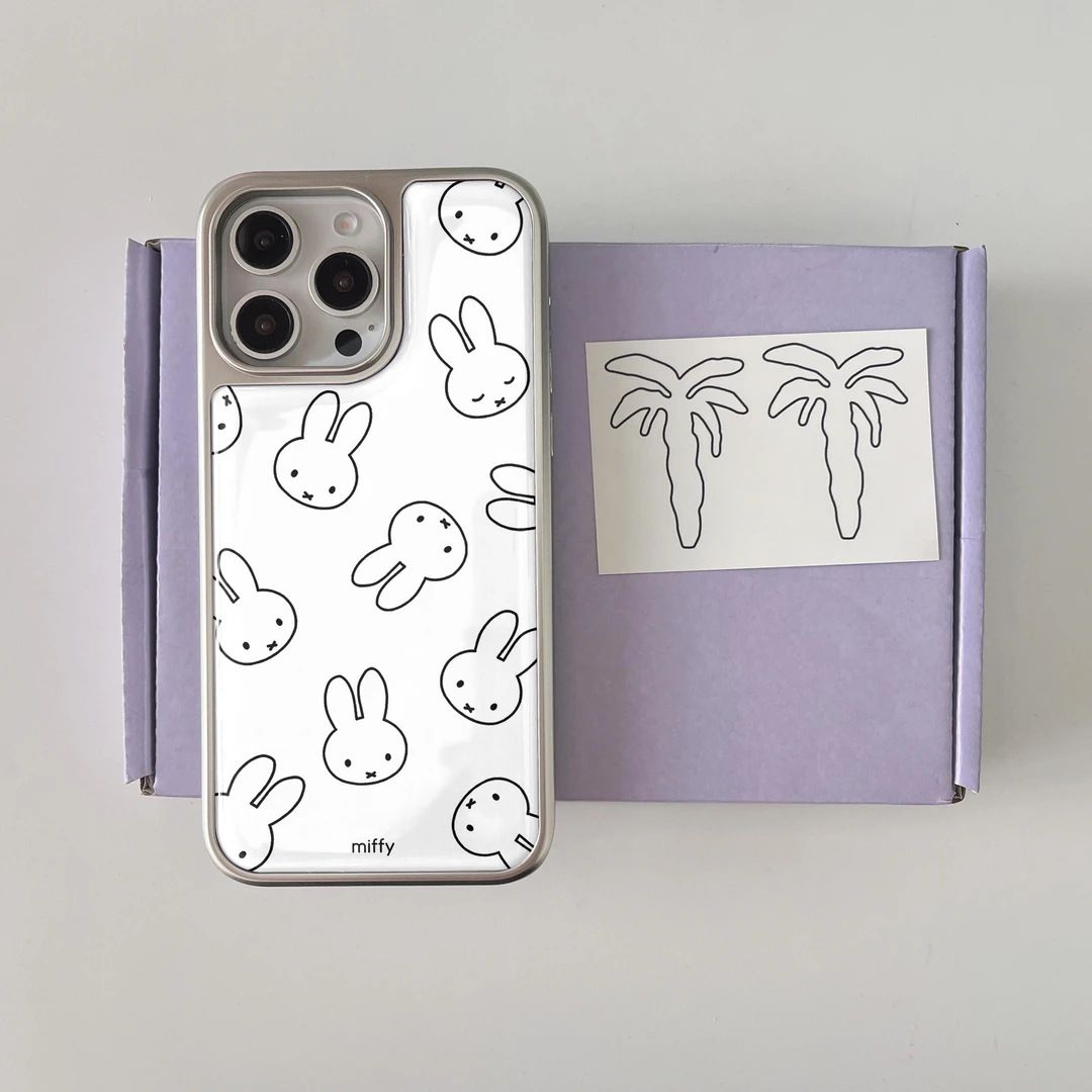 11 p.m.| 簡約可愛 滿版清新線條米菲兔 電鍍銀邊 iPhone手機殼（14-17）