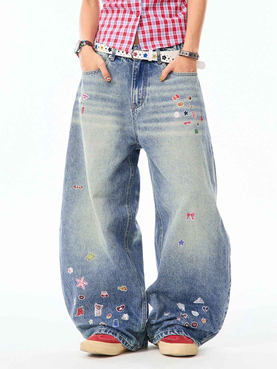 ★繽紛卡通貼紙寬鬆牛仔褲★